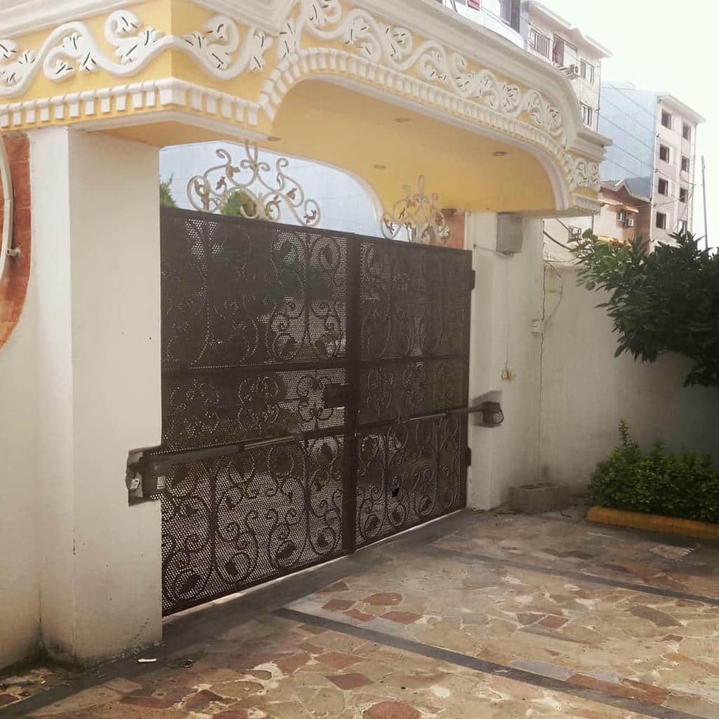 جک درب پارکینگ در کرمانشاه