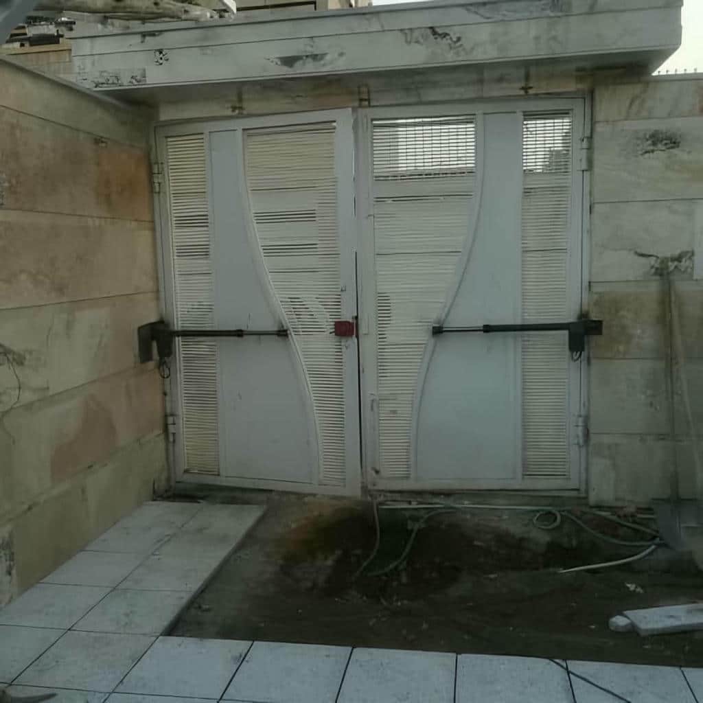 جک درب پارکینگ در بومهن
