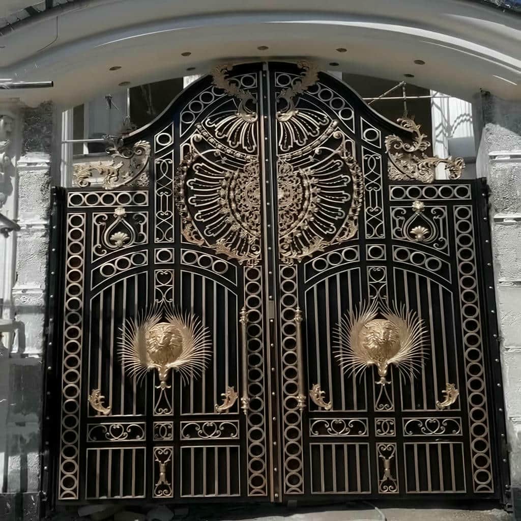 قیمت درب حیاط یراق استاندارد در لواسان