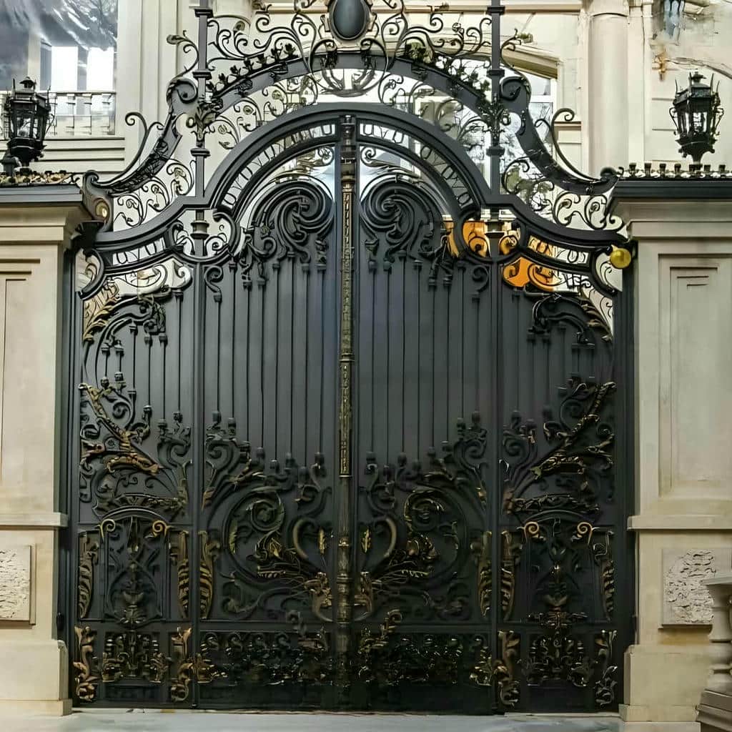 قیمت درب حیاط فرفورژه کلاسیک در آبسرد