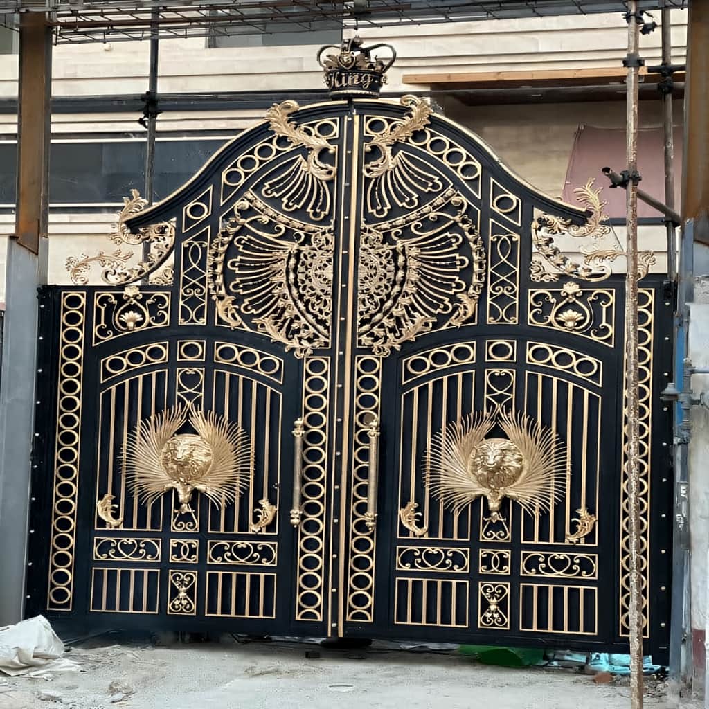قیمت درب حیاط فرفورژه کلاسیک در کرج