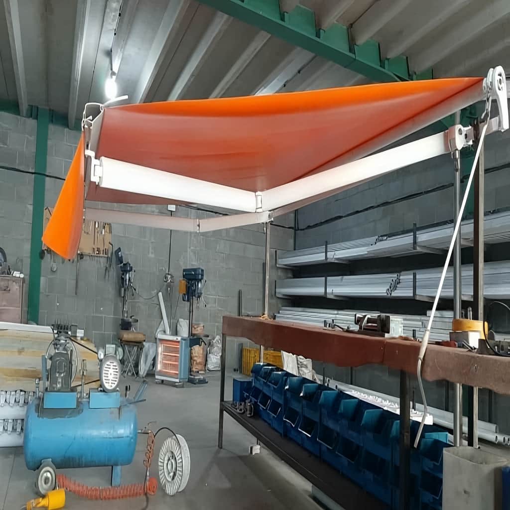 خرید سایبان برقی ضد UV در ایرانشهر