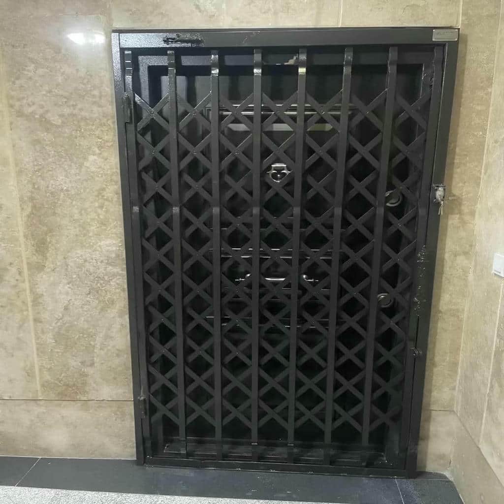 قیمت درب آکاردئونی حفاظ آپارتمان در قشم