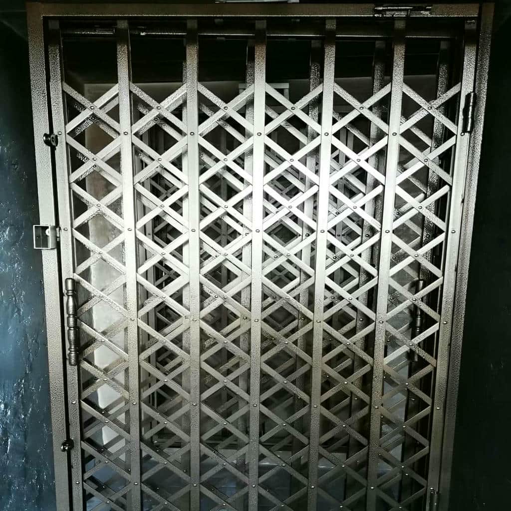 خرید درب آکاردئونی حفاظ آپارتمان دوگل در سقز