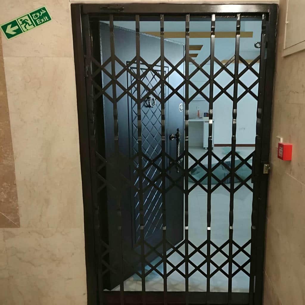 فروش درب آکاردئونی حفاظ آپارتمان تمام گل در سنندج