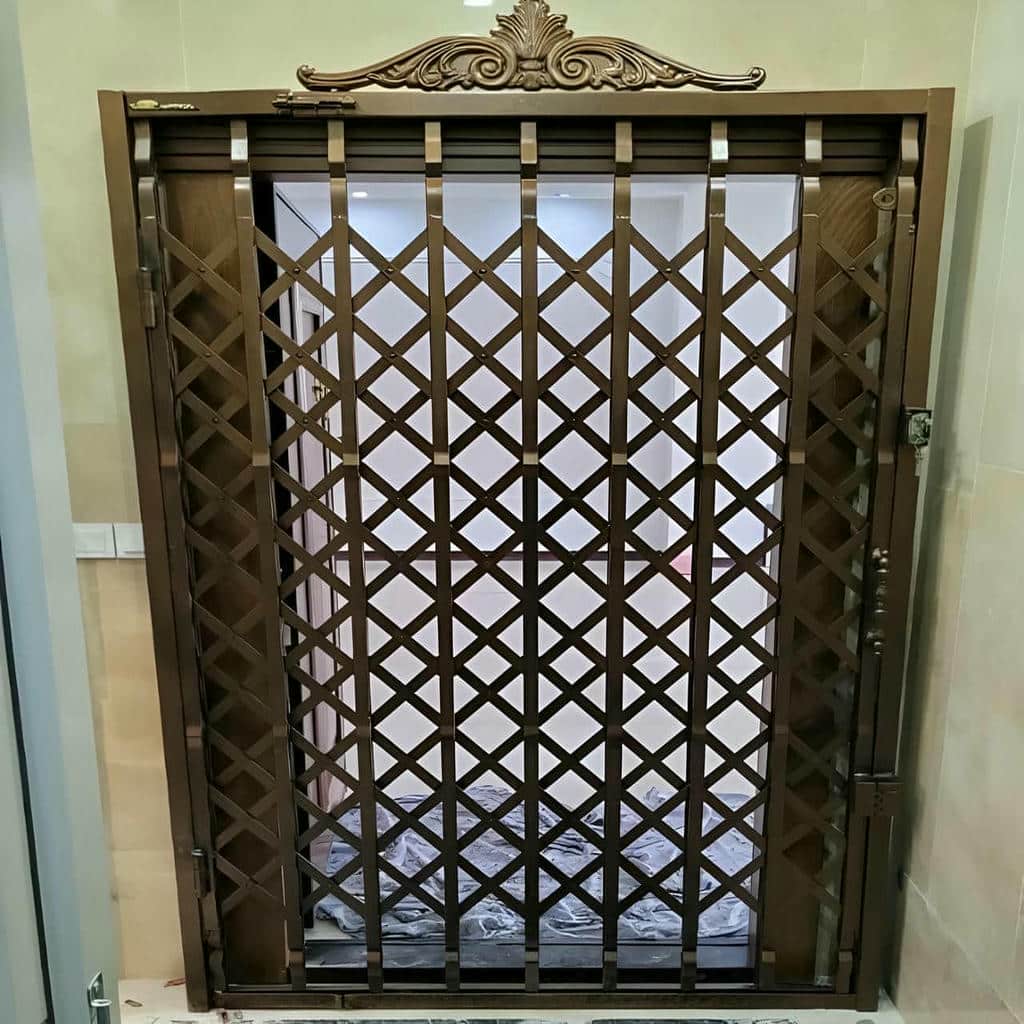 فروش درب آکاردئونی حفاظ آپارتمان تمام گل در سبزوار