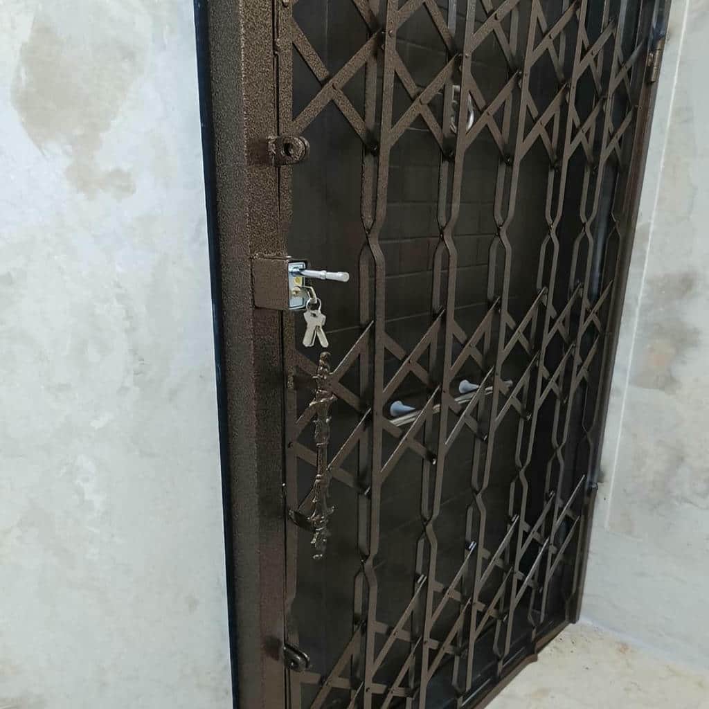 خرید درب آکاردئونی حفاظ آپارتمان قفل کتابی در استان گلستان
