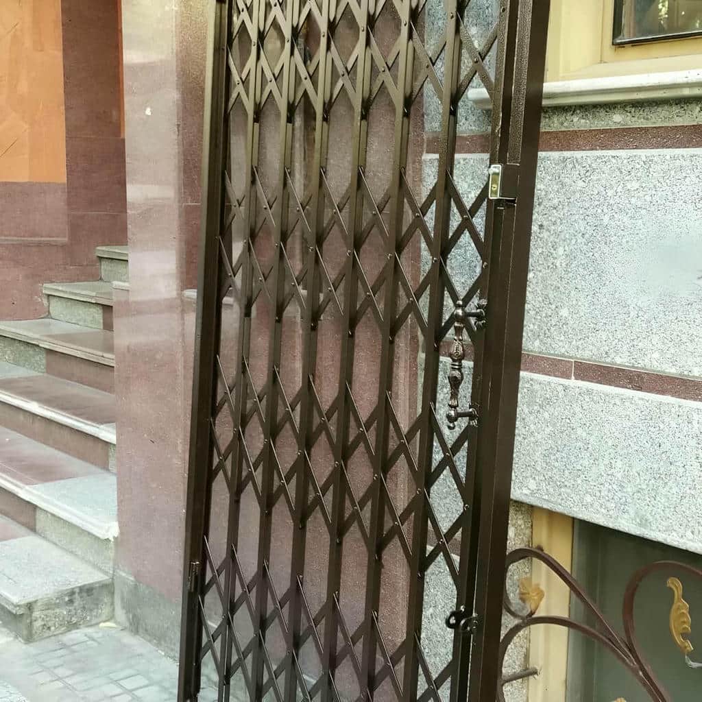 قیمت درب آکاردئونی حفاظ آپارتمان تسمه تقویتی در استان گلستان