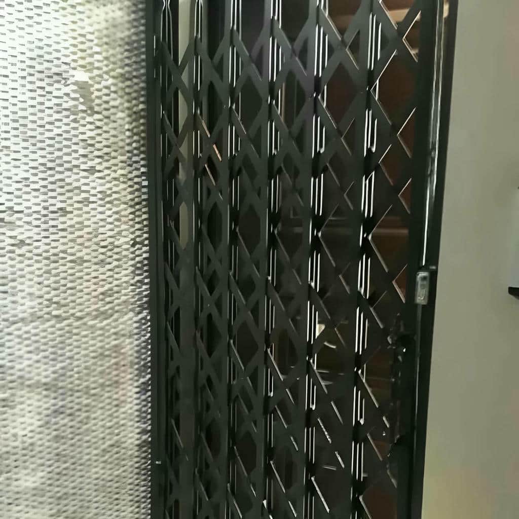کارخانه درب آکاردئونی حفاظ آپارتمان قفل کتابی در نوشهر