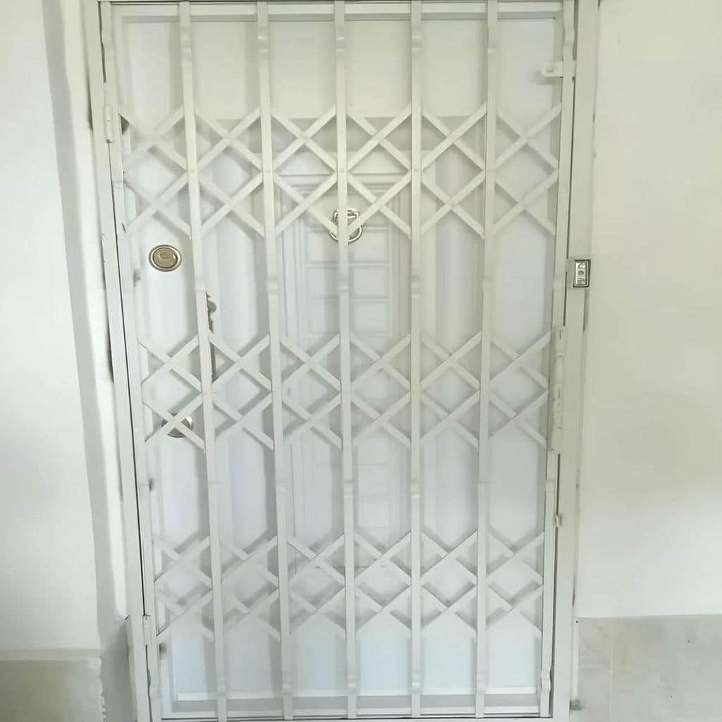 کارخانه درب آکاردئونی حفاظ آپارتمان قفل ضدبرش در کرمان