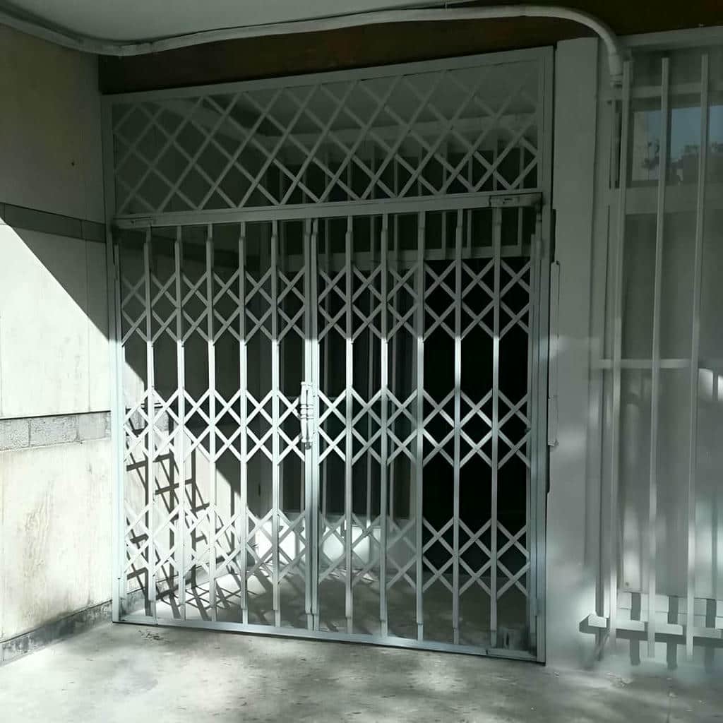 قیمت درب آکاردئونی حفاظ آپارتمان در اندیشه