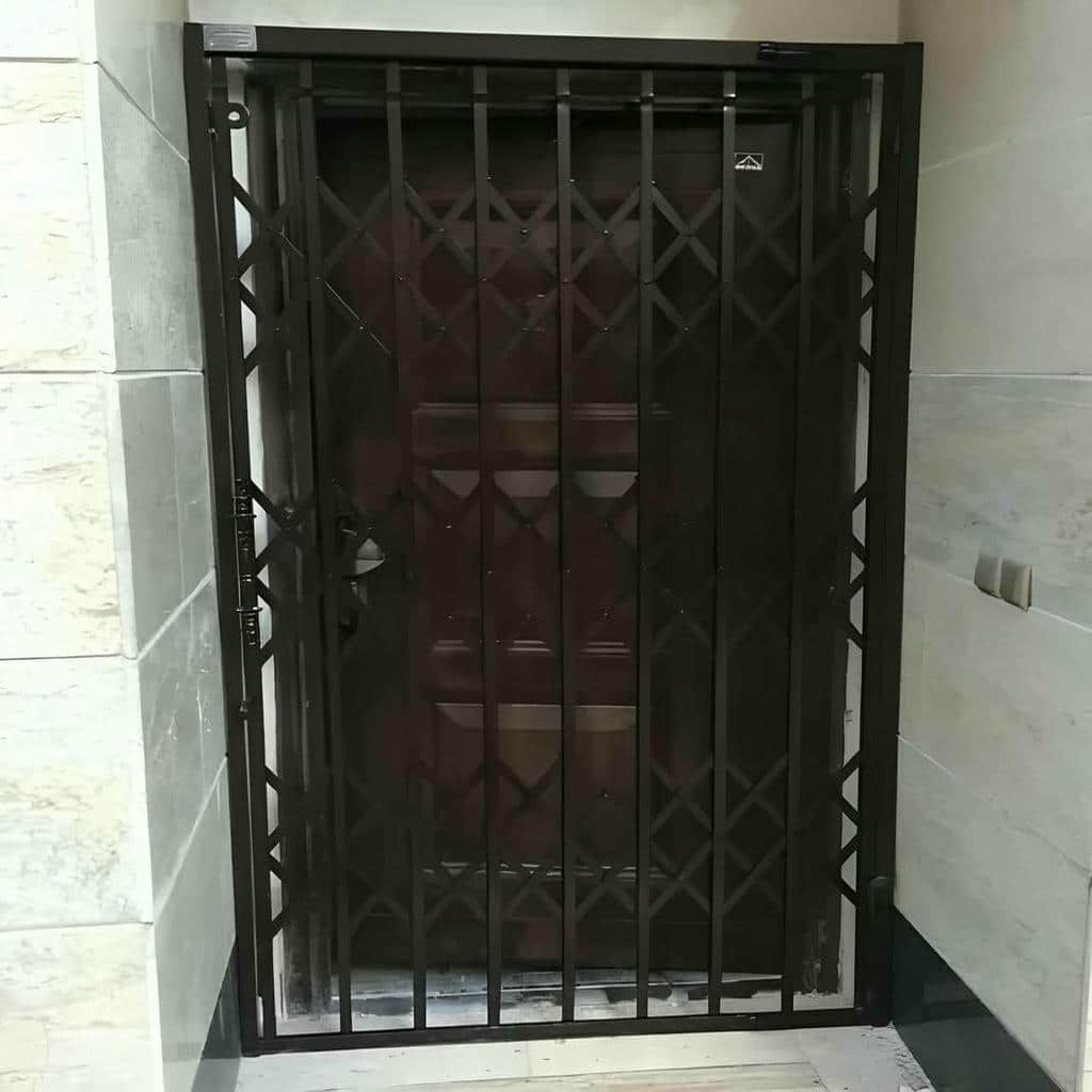 درب آکاردئونی حفاظ آپارتمان در استان گلستان
