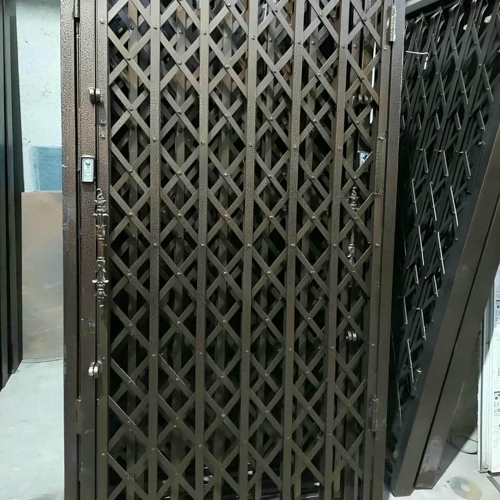 قیمت درب آکاردئونی حفاظ آپارتمان تسمه تقویتی در خرم آباد