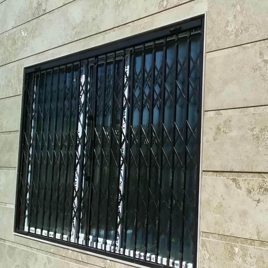 خرید درب آکاردئونی حفاظ آپارتمان در مهرشهر کرج