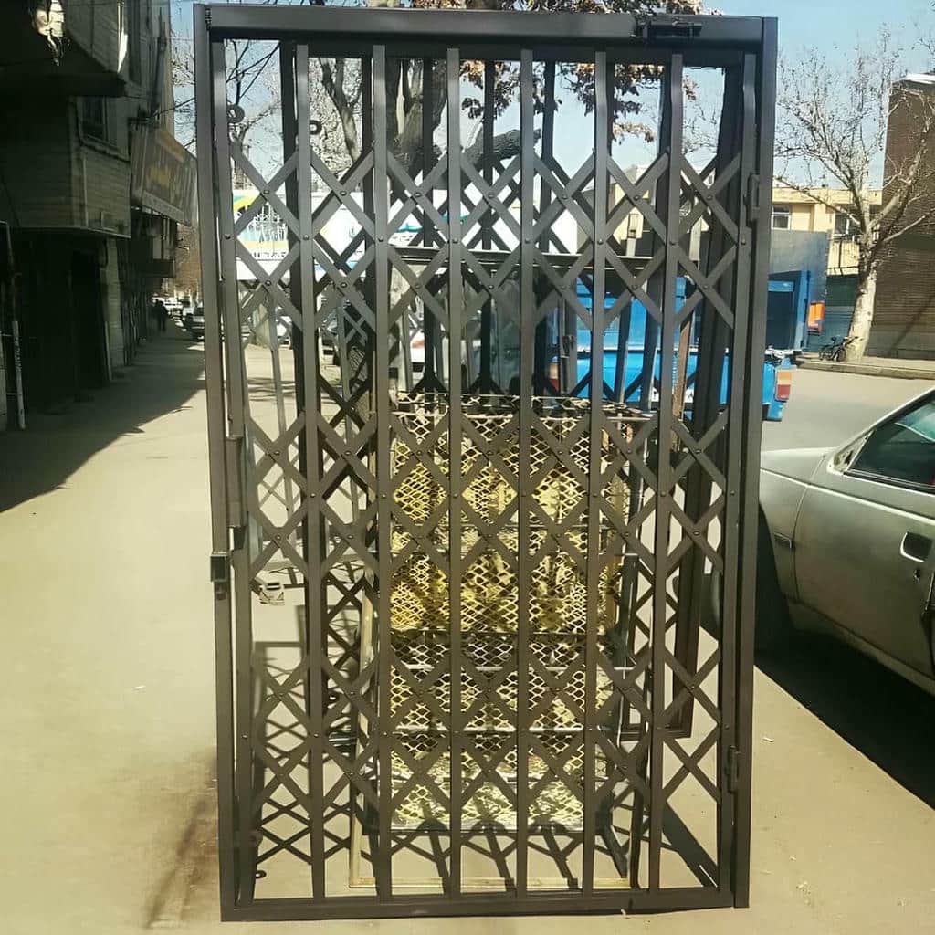 کارخانه درب آکاردئونی حفاظ آپارتمان قفل کتابی در شیراز