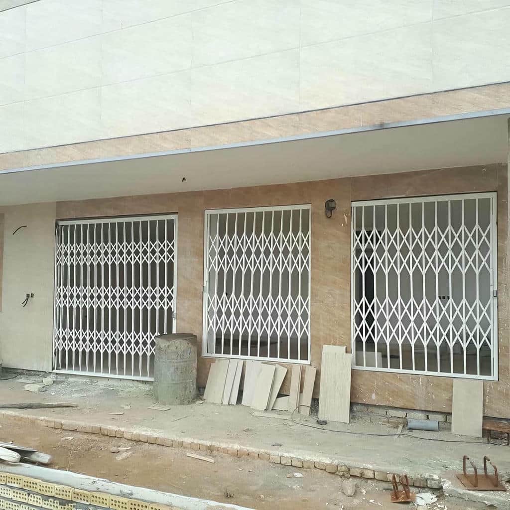قیمت درب آکاردئونی حفاظ آپارتمان در بومهن با پوشش ضدزنگ