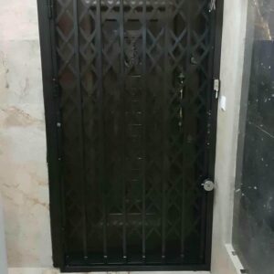 درب آکاردئونی حفاظ آپارتمان در آبادان