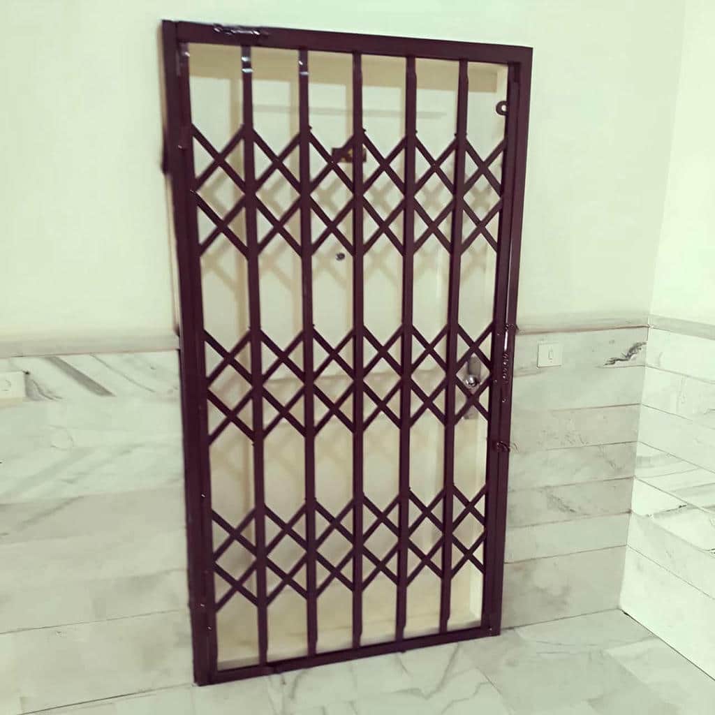 قیمت درب آکاردئونی حفاظ آپارتمان سه گل در قائمشهر