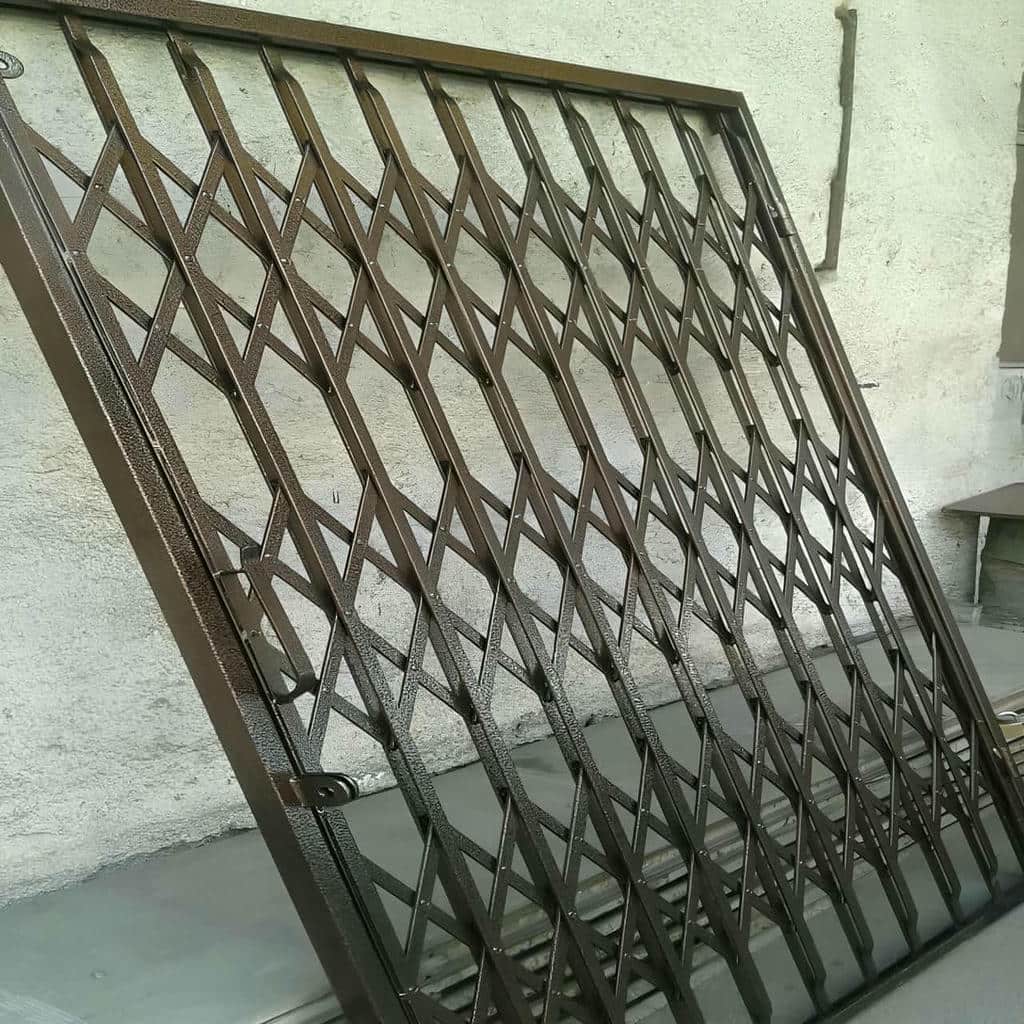 قیمت درب آکاردئونی حفاظ آپارتمان تسمه تقویتی در سبزوار