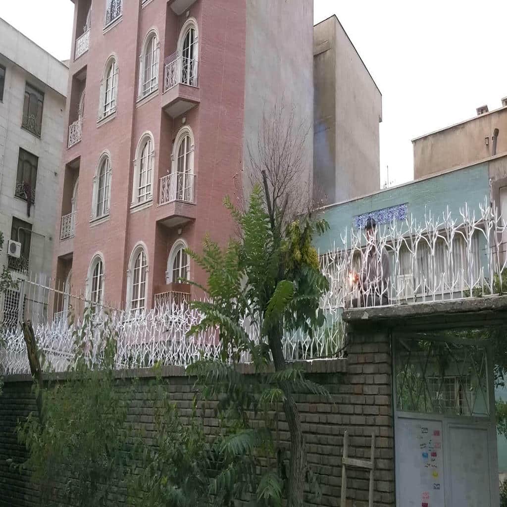 خرید حفاظ شاخ گوزنی دیوار ساختمان اجرای استاندارد در محمدشهر