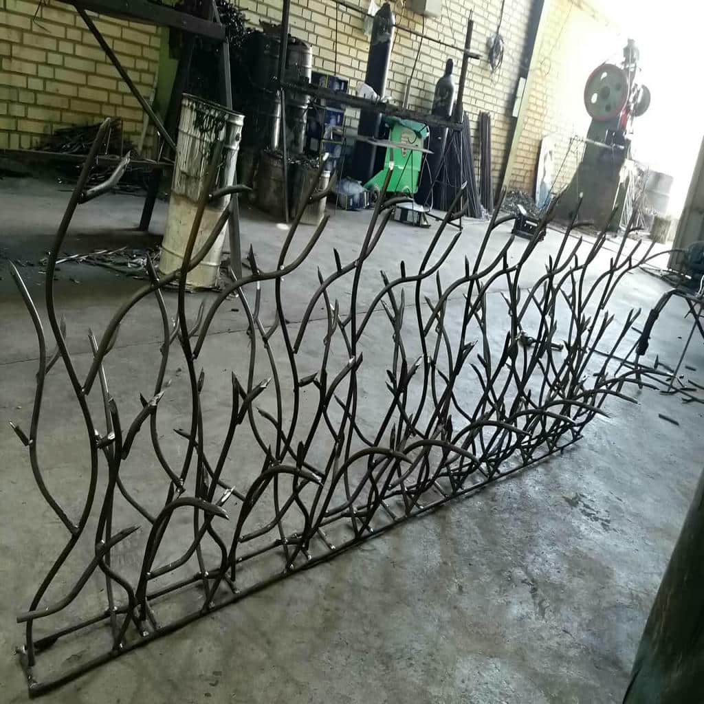 نصب حفاظ شاخ گوزنی دیوار ساختمان ضدزنگ صنعتی در دماوند