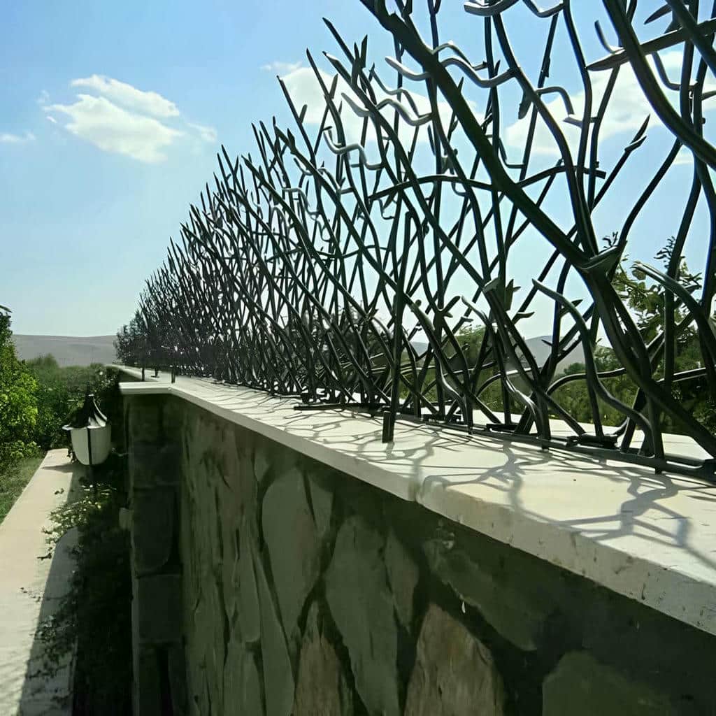 قیمت حفاظ شاخ گوزنی دیوار ساختمان ویلایی در رشت
