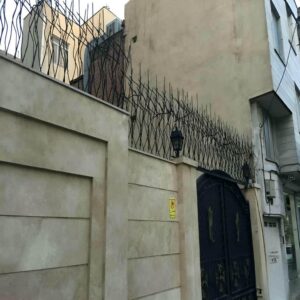 حفاظ شاخ گوزنی دیوار ساختمان در ارومیه