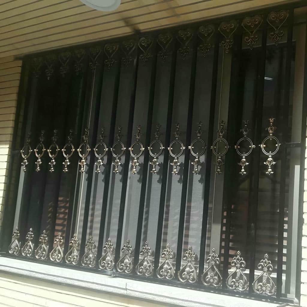 نصب حفاظ پنجره مربعی در ایرانشهر