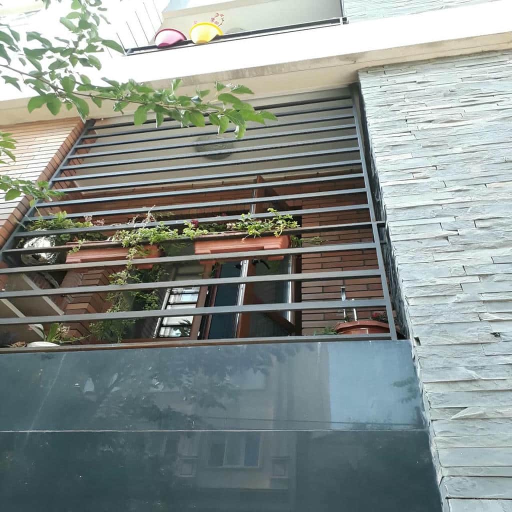 نصب حفاظ پنجره مربعی در ساری