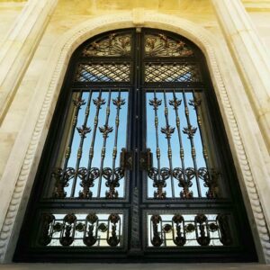درب حیاط در ارومیه