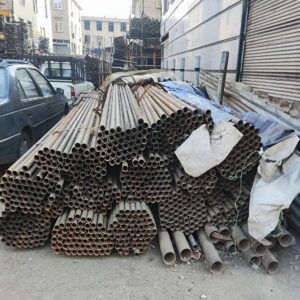 داربست تجاری برای نصب تابلو مغازه