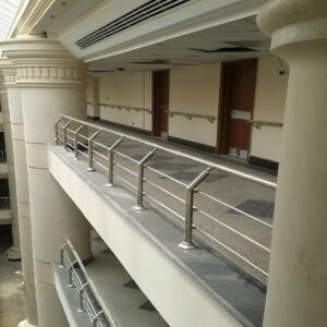 نرده استیل تراس ضدزنگ