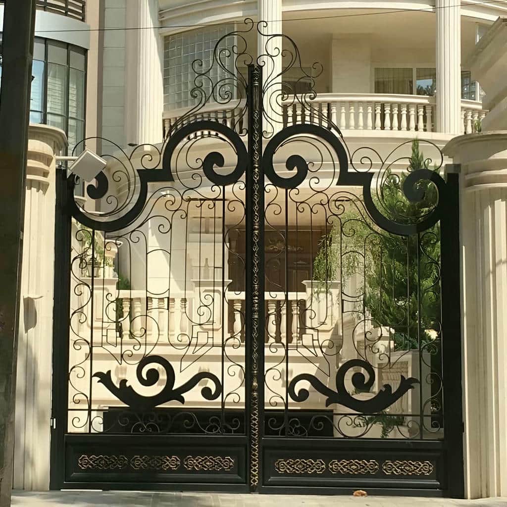 درب حیاط شاسی سنگین دولنگه برای پارکینگ