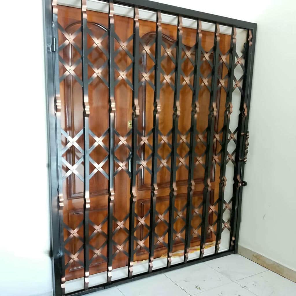 حفاظ آکاردئونی لوزی تسمه پهن پنج گل دوبل