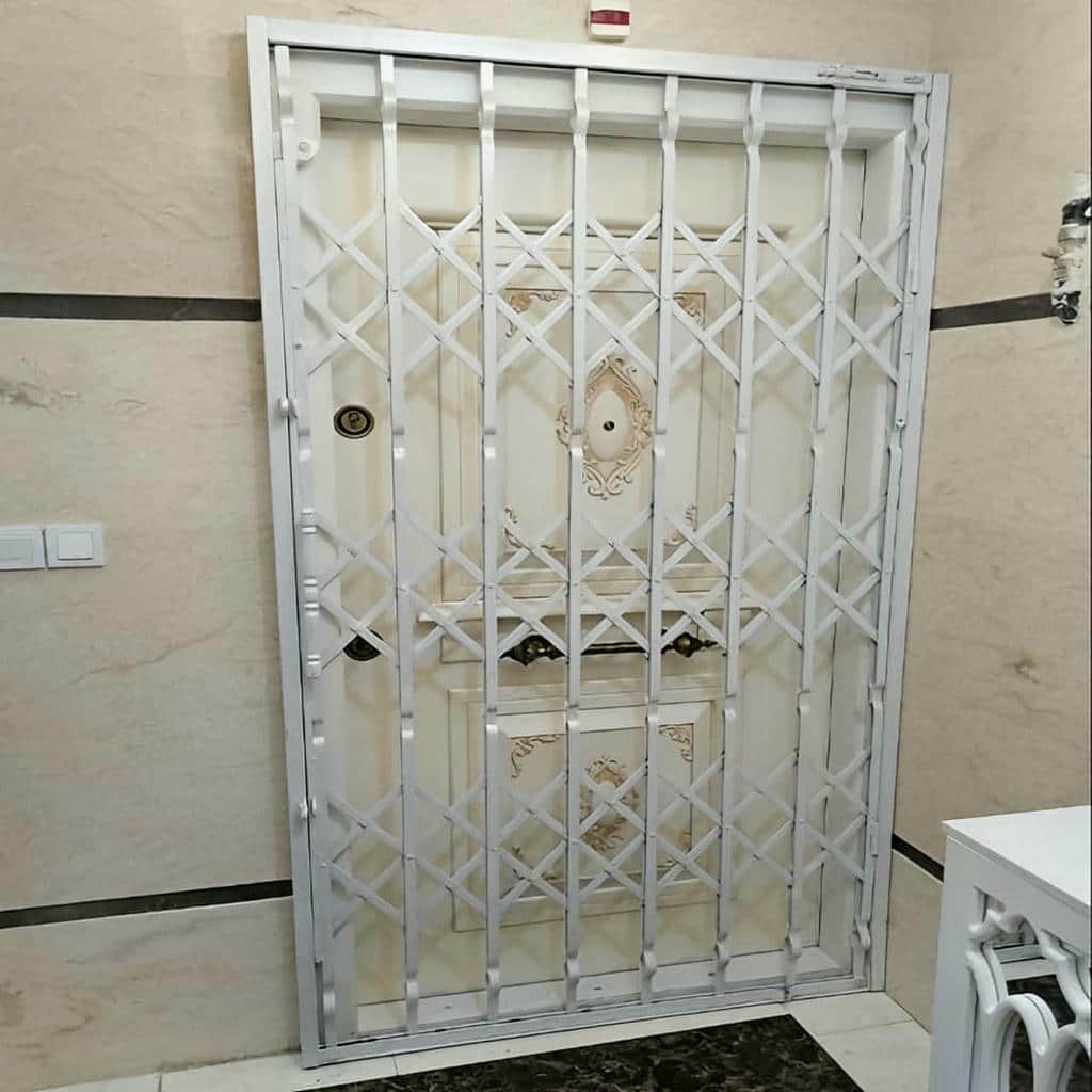 حفاظ آکاردئونی دو جداره ورودی با طرح کشیده