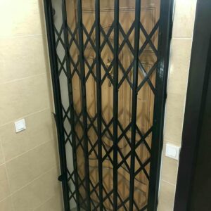 13 طرح درب آکاردئونی تسمه پهن آهنی