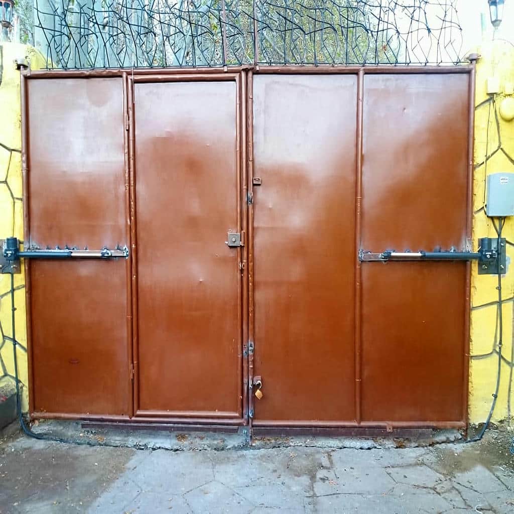 قیمت جک درب حیاط سنگین با شاسی فلزی