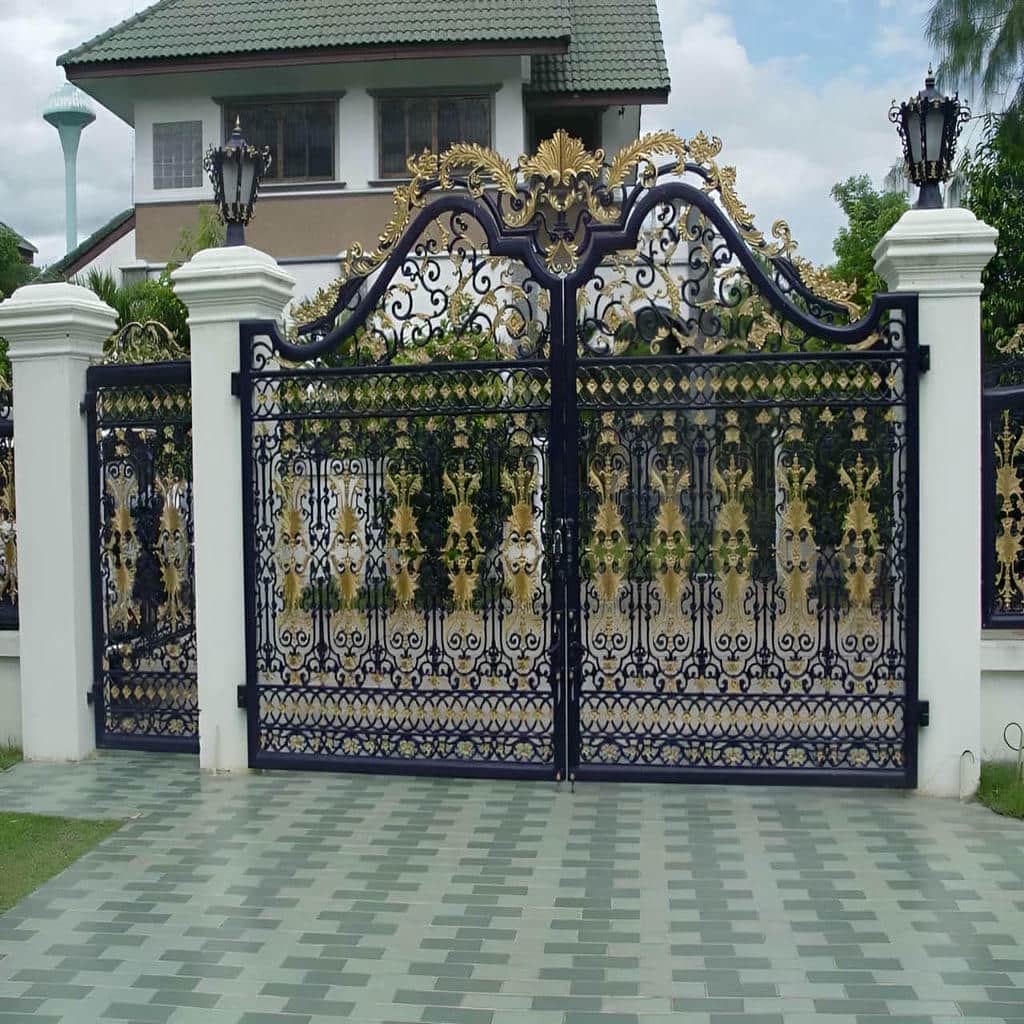 تولید درب آهنی شیک ورودی حیاط فرفورژه