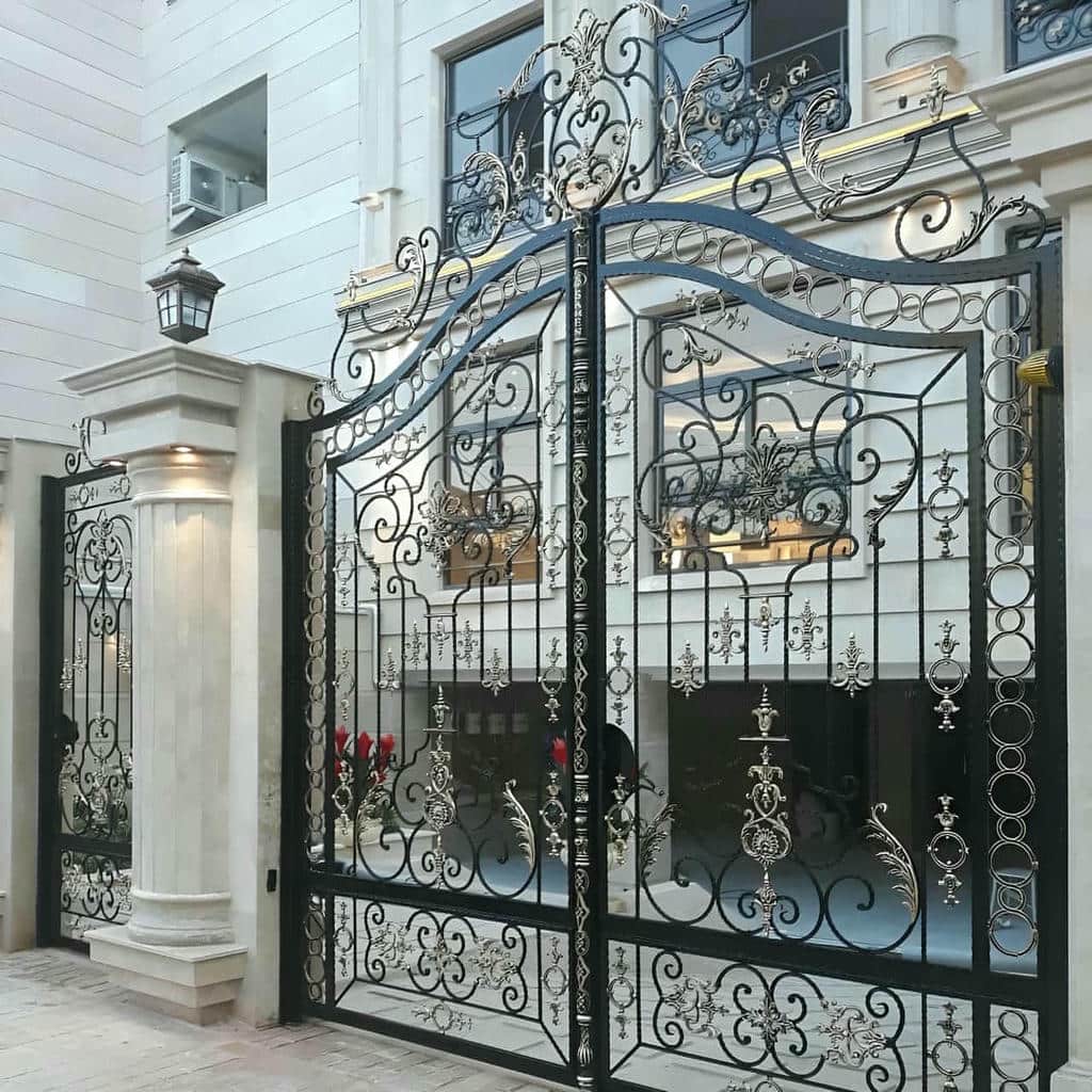 خدمات نصب موتور درب ویلایی ریلی