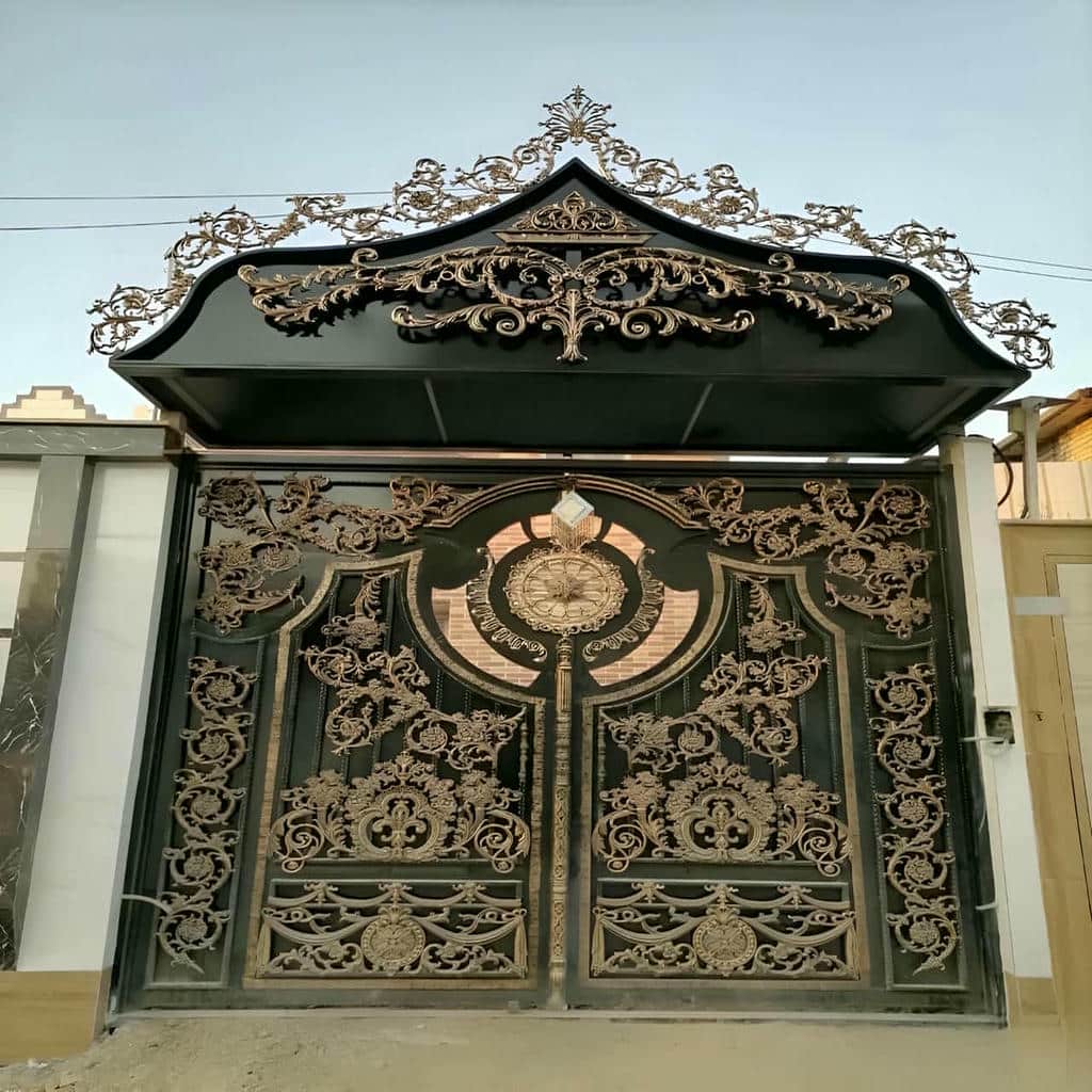 ساخت درب باغ آهنی قوسی فرفورژه