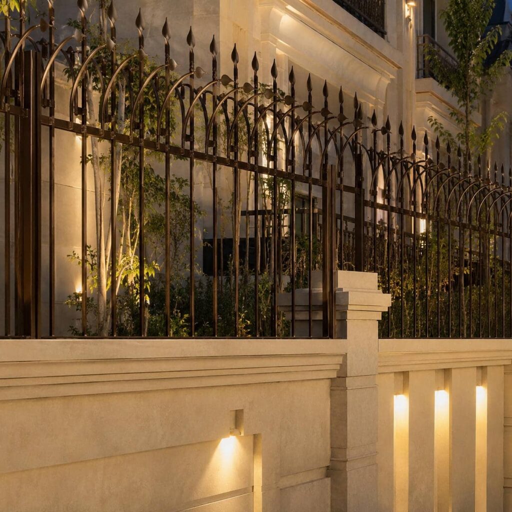 خدمات نصب حفاظ روی دیوار حیاط مسکونی