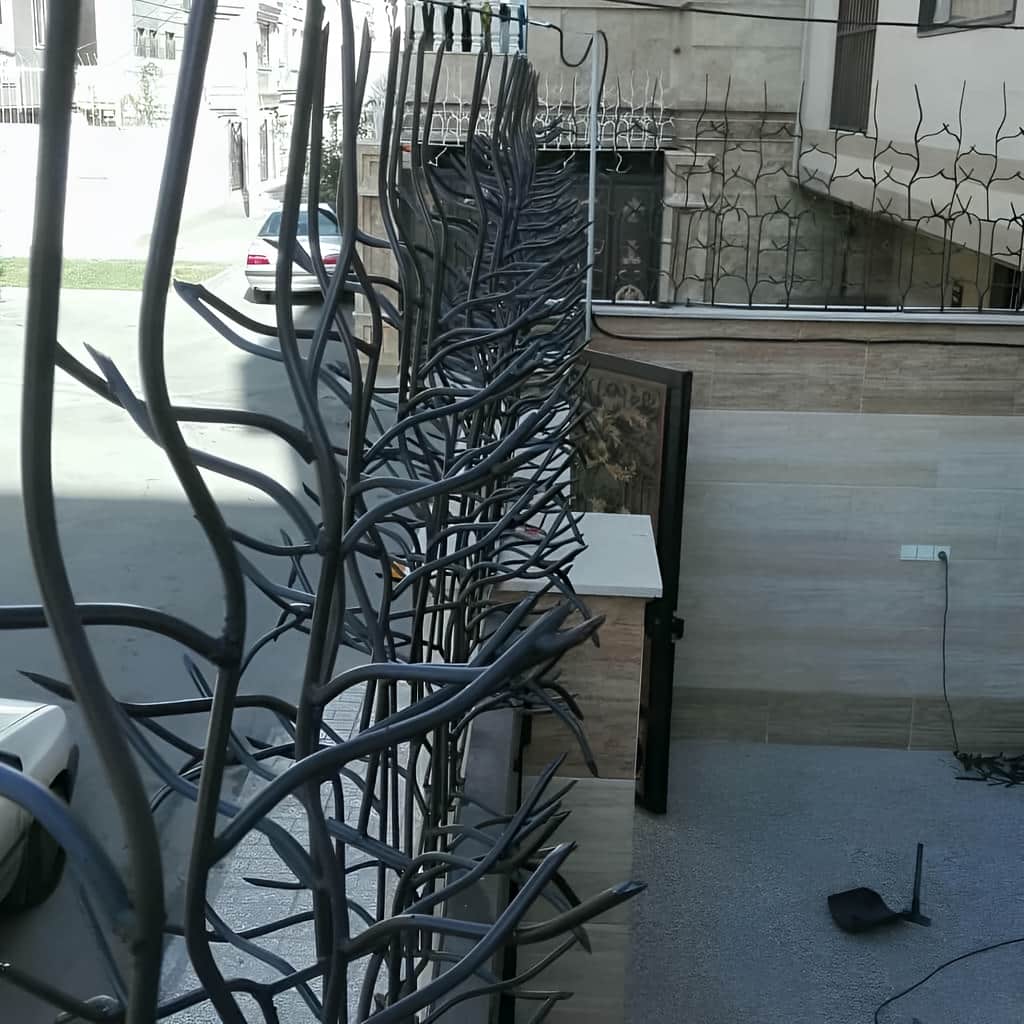 حفاظ آبشاری سفارشی فلزی برای دیوار ساختمان لوکس