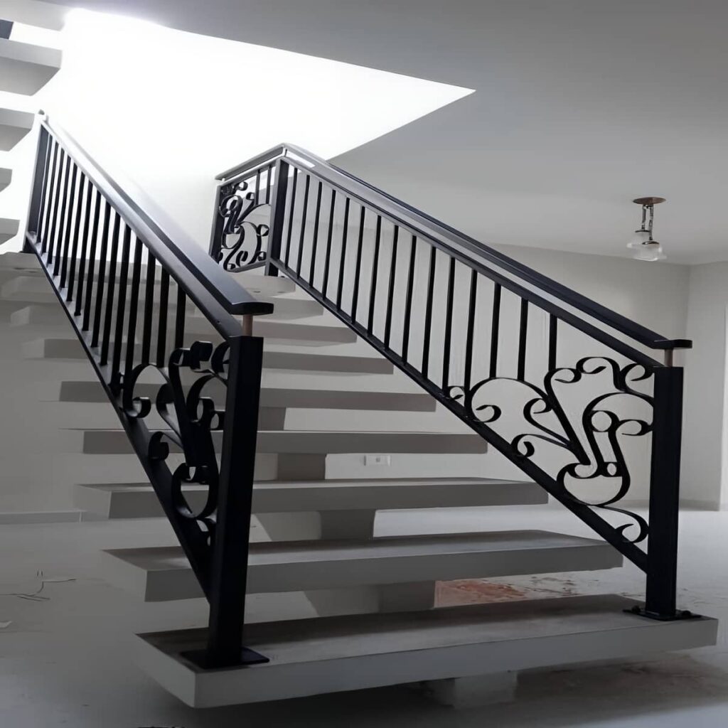 نرده فرفورژه بالکن مدل خارجی