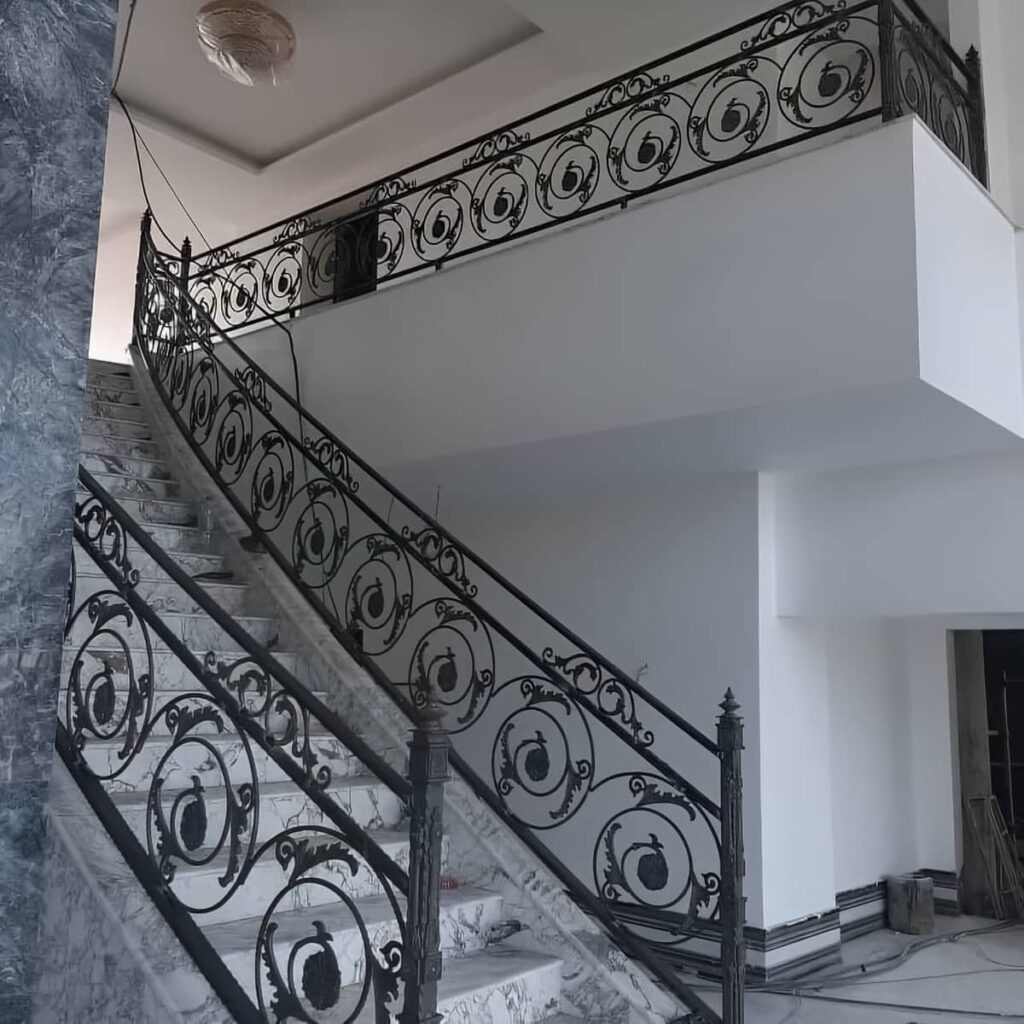نرده فرفورژه بالکن فلزی مقاوم در برابر رطوبت