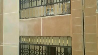 حفاظ پنجره متحرک با رنگ هماهنگ نما